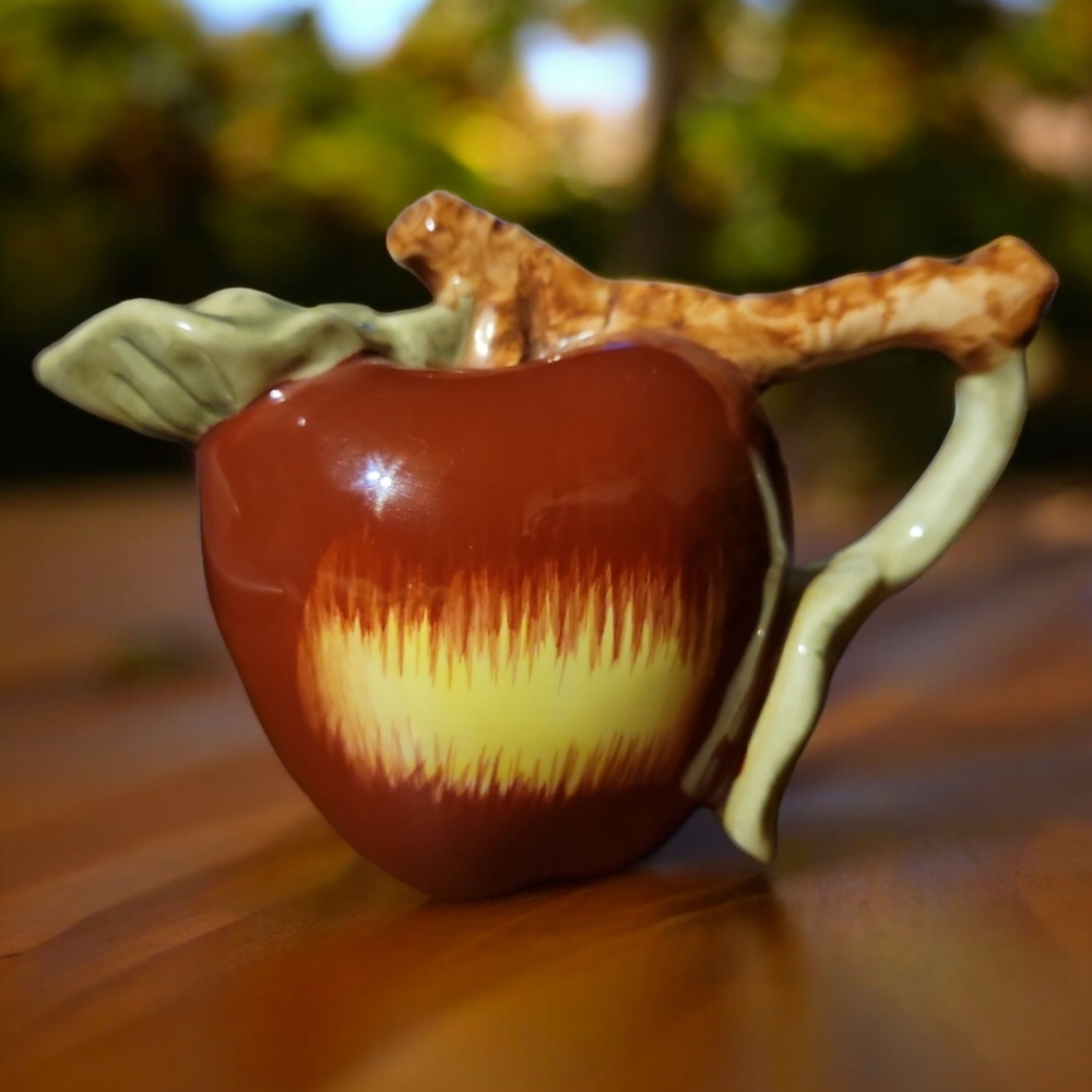 Vtg Coffee Creamer Apple by AMERICAN ATELIER Honey Tea